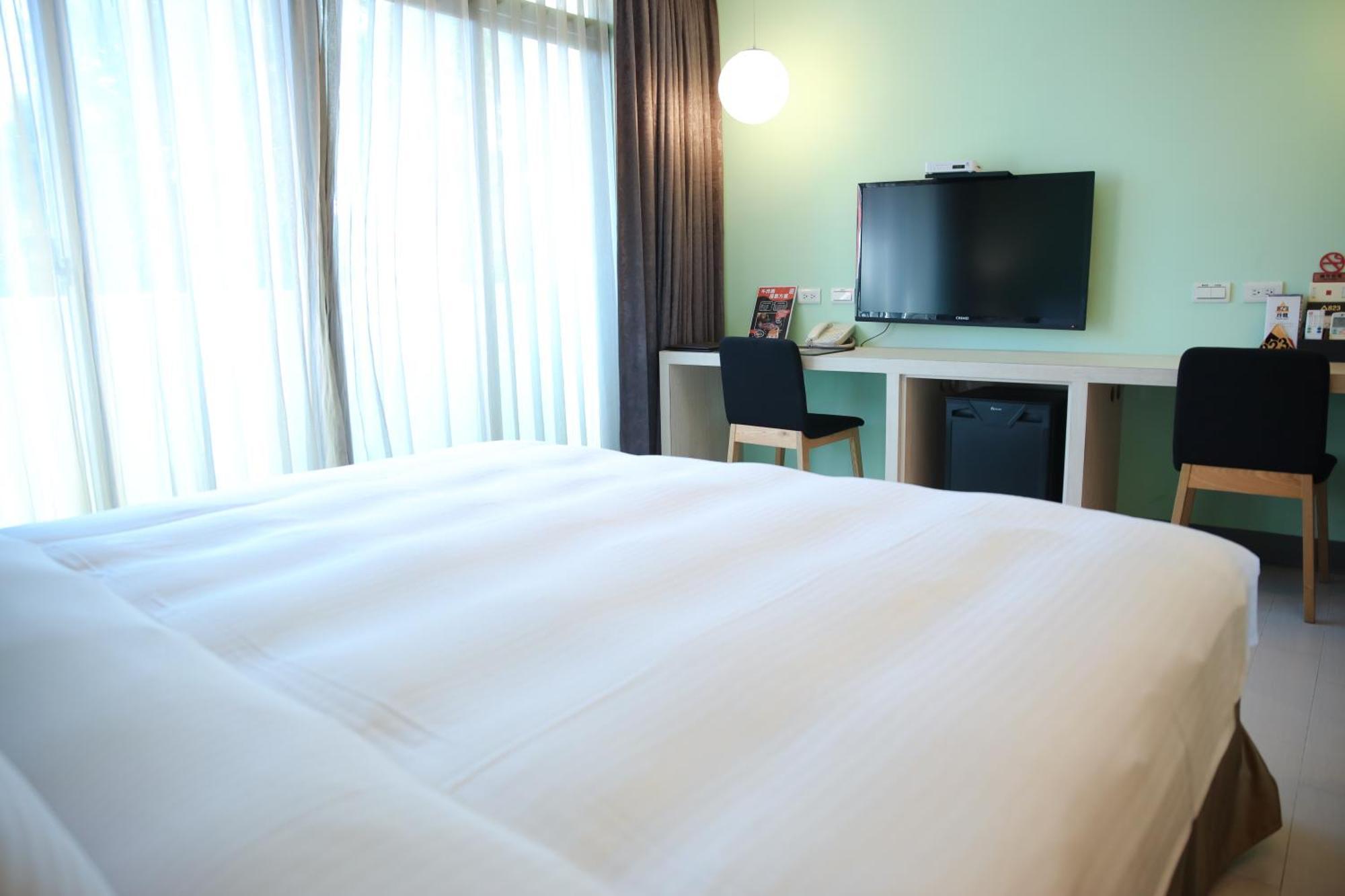 823 Tourist Hotel Jinhu Eksteriør billede